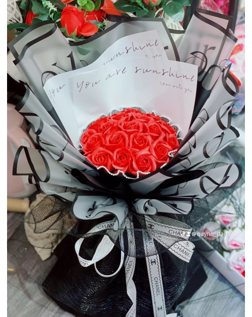 Bó hoa sáp đỏ  gần Dĩ An
