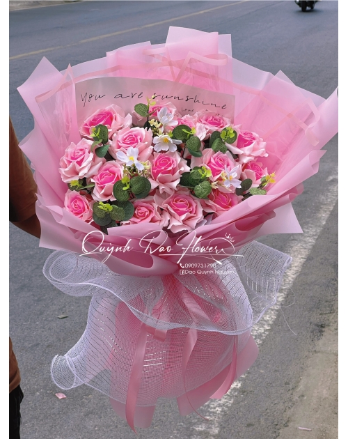 Bó hoa sáp song hỷ thủ Đức 