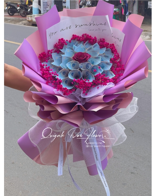 Bó hoa tiền tặng mẹ, ngày của mẹ