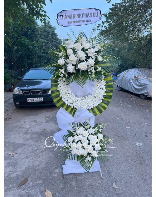 Kệ hoa viếng, chia buồn lan trắng 