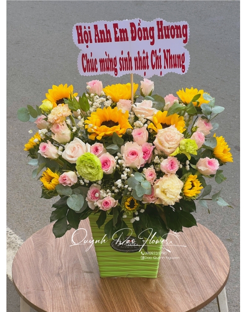 Giỏ hoa Hồng hội đồng hương 