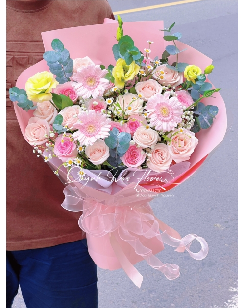 Hoa dạm ngõ quận 12