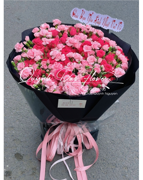 Bó hoa sophia mix Cẩm chướng khổng lồ