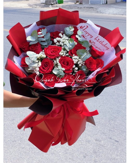 Bó hoa hồng nhung đỏ thuận an