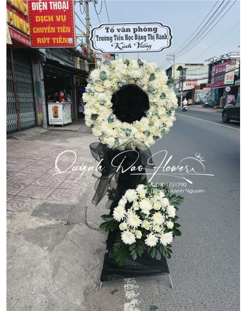 Kệ viếng linh Trung 