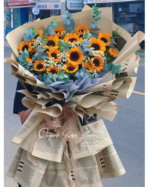 Bó hoa hướng dương khổng lồ  thủ Đức 