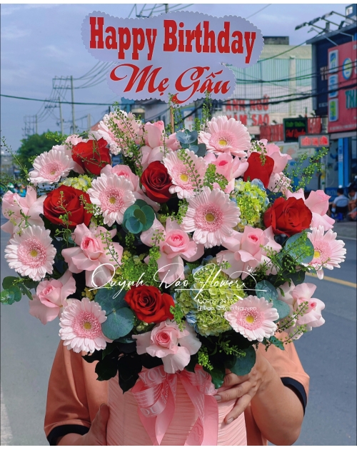 Giỏ hoa đồng tiền Hồng  thủ Đức 