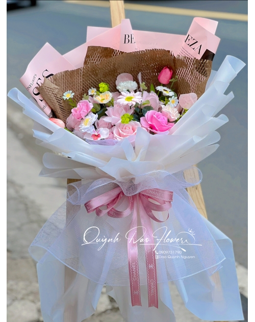 Bó hoa sáp mix cao cấp tone hồng 
