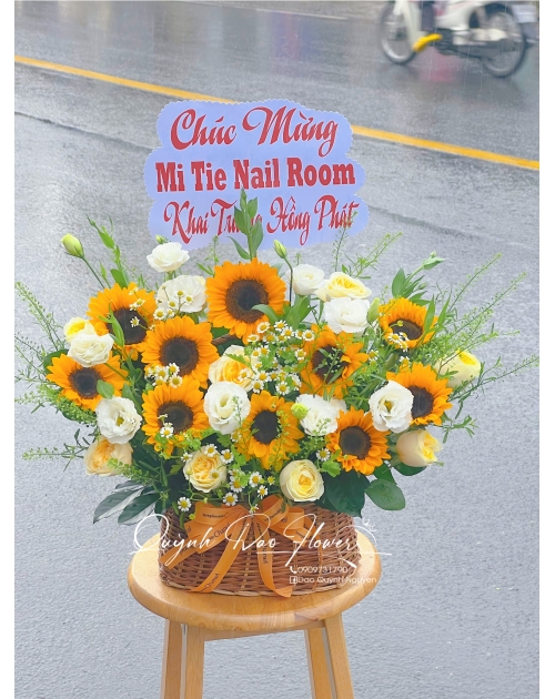 Giỏ hoa hướng dương 