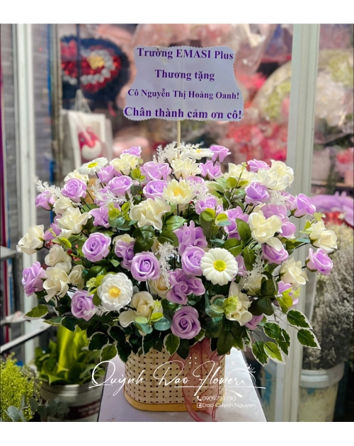 Lẵng , giỏ hoa sáp màu tím 