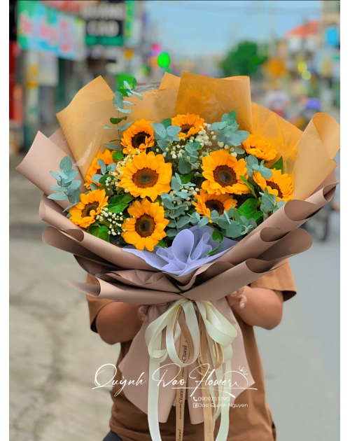 Bó hoa hướng dương tặng sếp 
