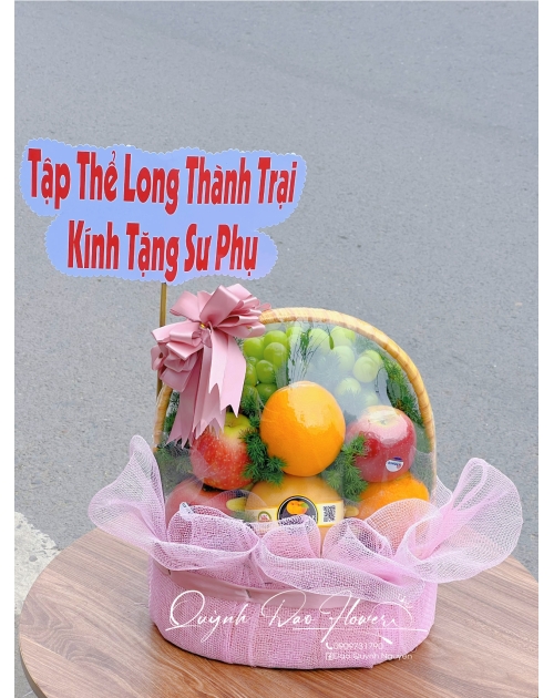 Giỏ trái tặng  đồng nghiệp,Dĩ An, Bình Thạnh, Quận 1