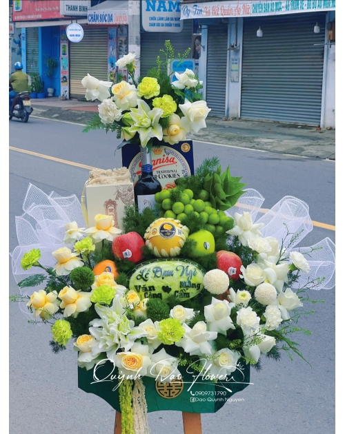 Mâm quả dạm ngõ xanh lá