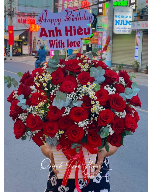 Giỏ hoa to tròn 100 bông 4 mặt hoa 