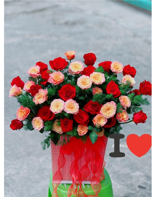 Giỏ hoa khai trương nhỏ đẹp 