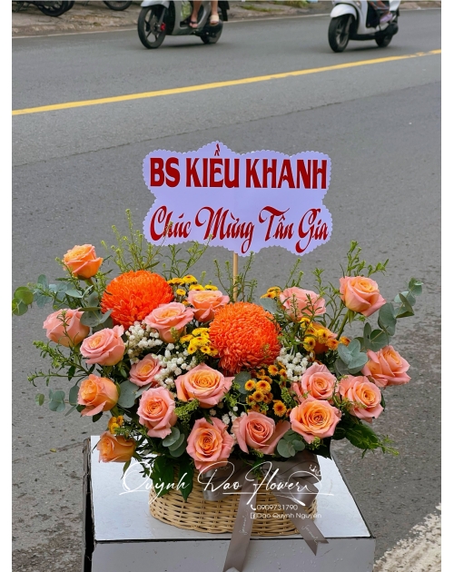 Giỏ hoa nhỏ mừng Tân gia 