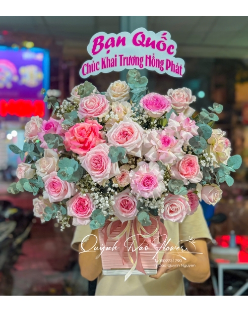 Giỏ hoa Hồng tại Dĩ An