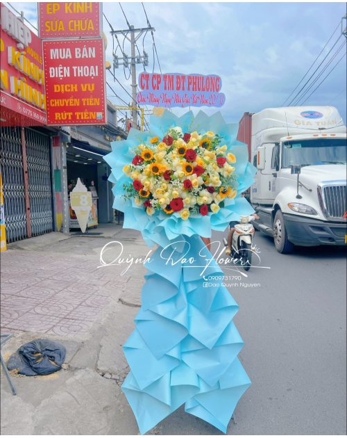 Kệ hoa hướng dương 