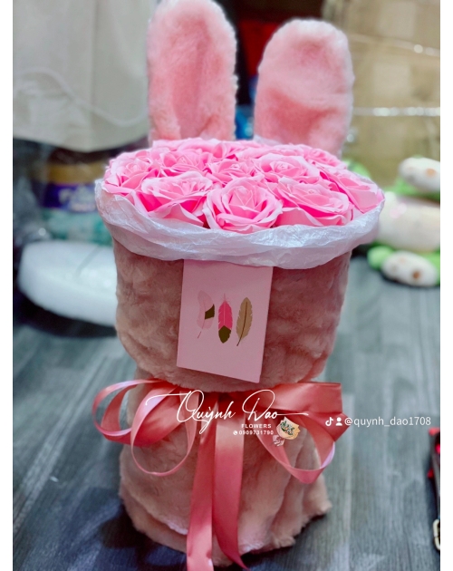 Bó hoa tai thỏ tại HCM