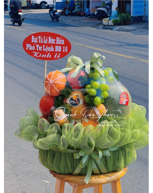 Giỏ trái cây kính lễ thủ Đức 