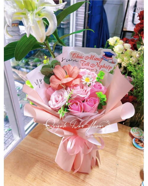 Bó hoa nhỏ tốt nghiệp hcm