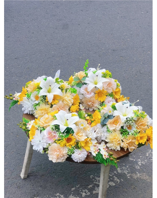 Bát hoa lụa để bàn thủ Đức 
