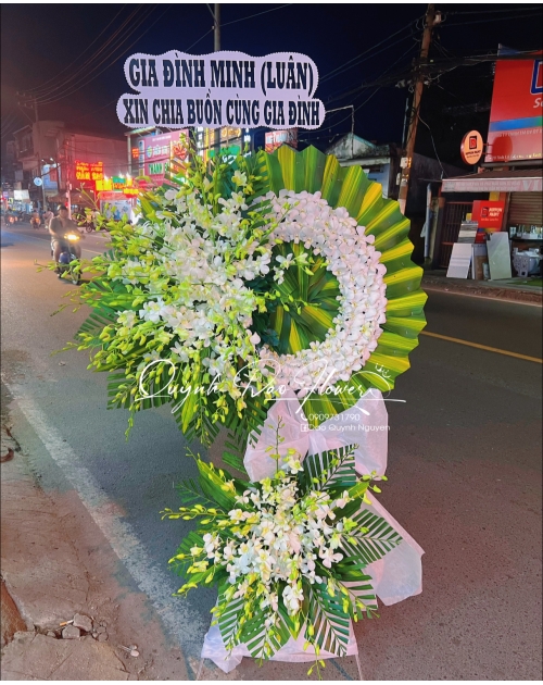 Kệ viếng lái thiêu 