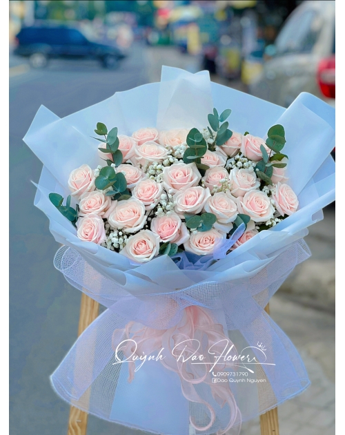 Bó hoa Hồng kem nhẹ nhàng tặng bạn 