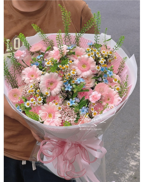 Hoa lam tinh mix hoa hồng 