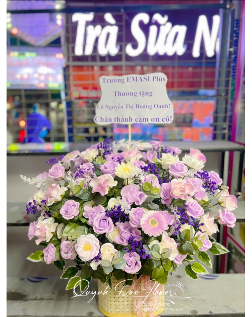 Lẵng , giỏ hoa sáp màu tím 