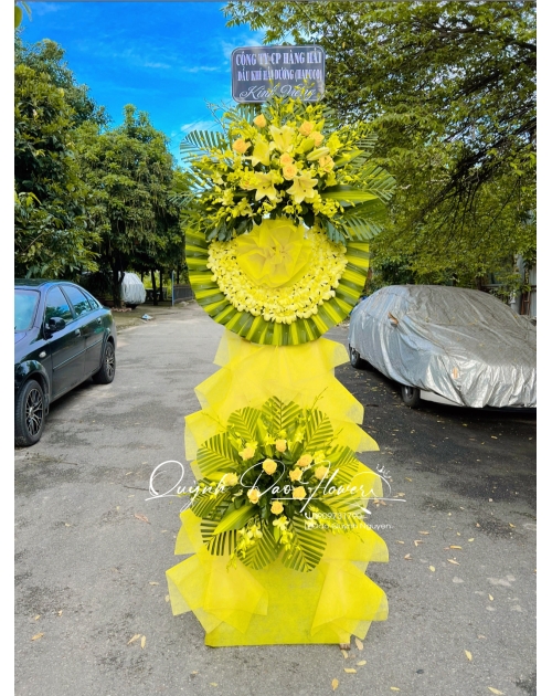 Kệ viếng màu vàng  , kệ tang vàng