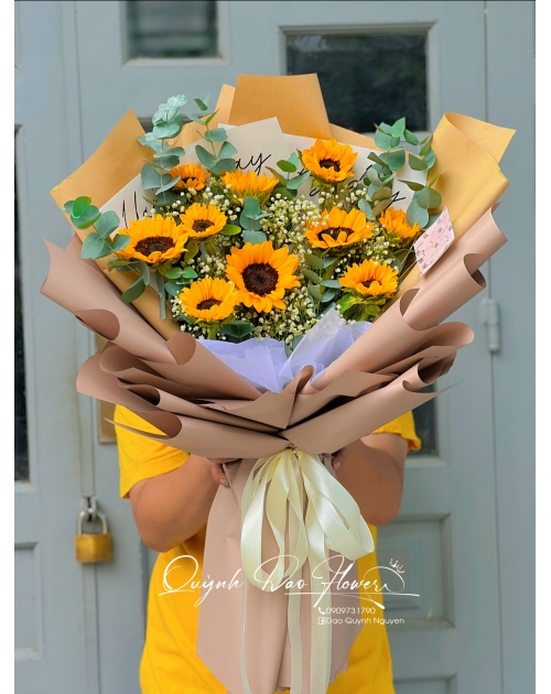 Bó hoa hướng dương to đẹp tặng tốt nghiệp, lễ tri an