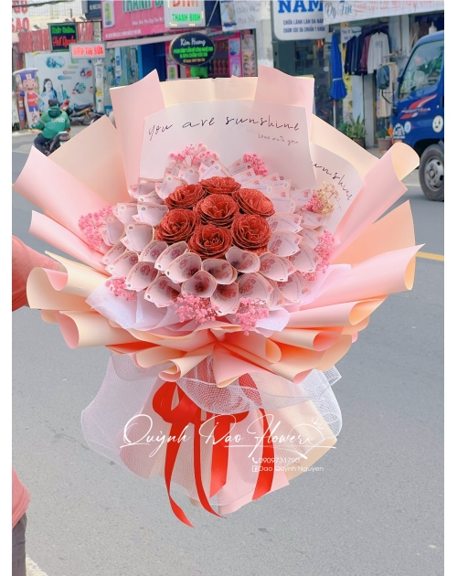 Bó hoa tiền 2 triệu