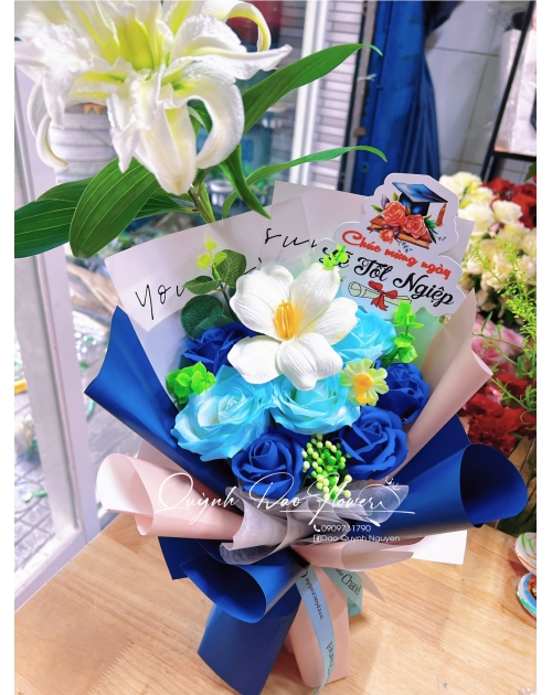 Bó hoa nhỏ tốt nghiệp hcm