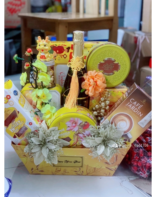 Giỏ quà Tết gia đình 