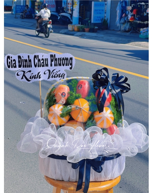 Giỏ trái cây đi viếng tại Thủ Đức 