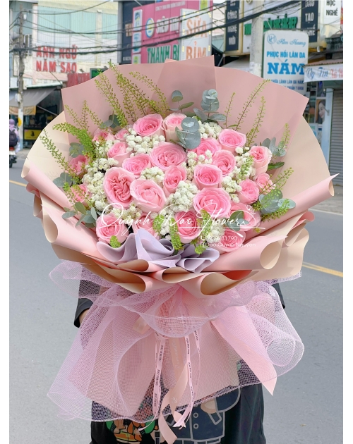 Bó hoa Hồng lạc thần thủ Đức 