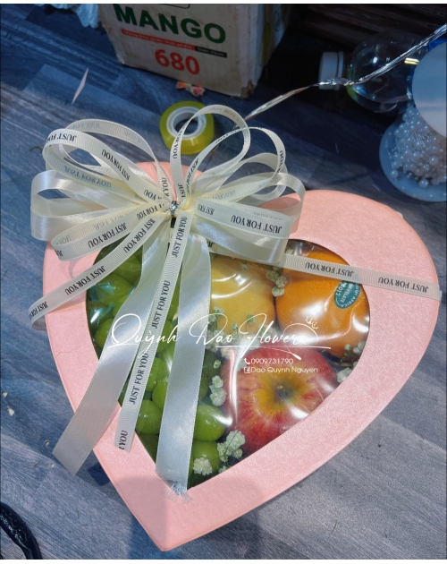 Hộp trái cây 300k