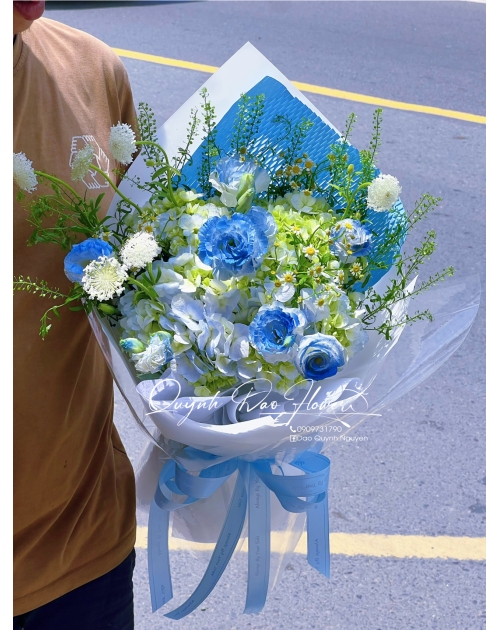 Bó hoa tú cầu xanh dương thủ dầu 1