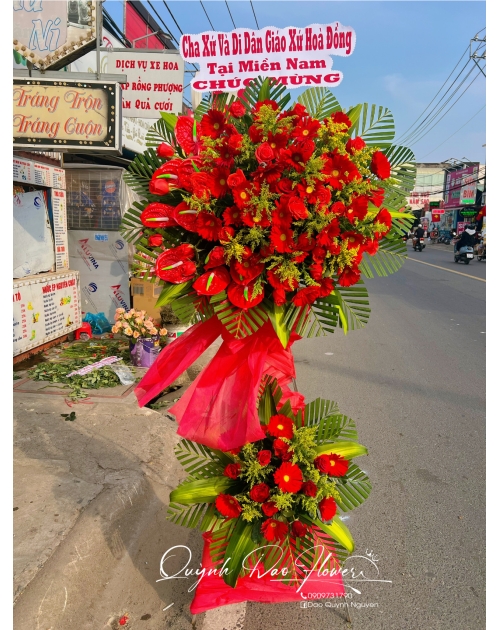 Kệ hoa chúc mừng giáo xứ