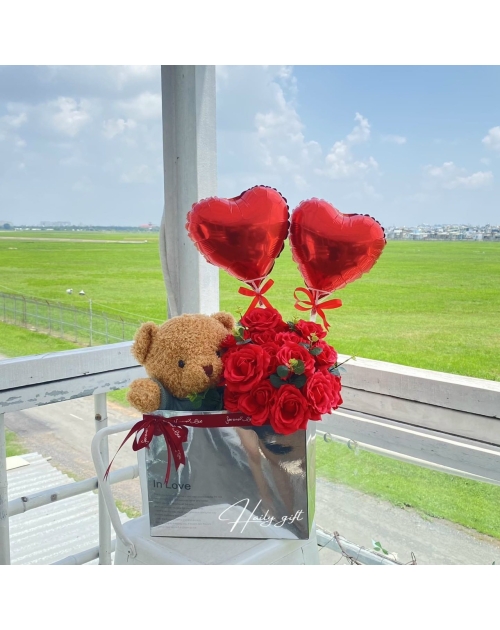 Hoa và gấu teddy 