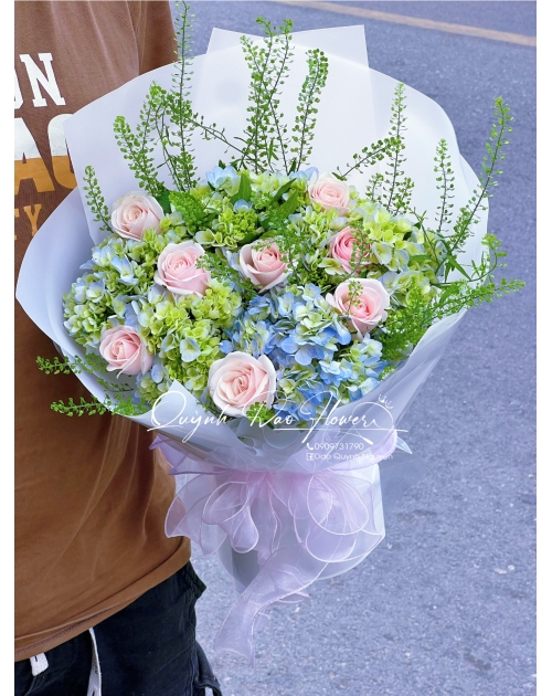 Hoa cẩm tú mix hoa hồng