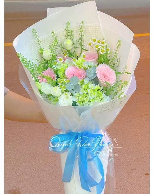 Bó hoa mix Cẩm Tú cầu 