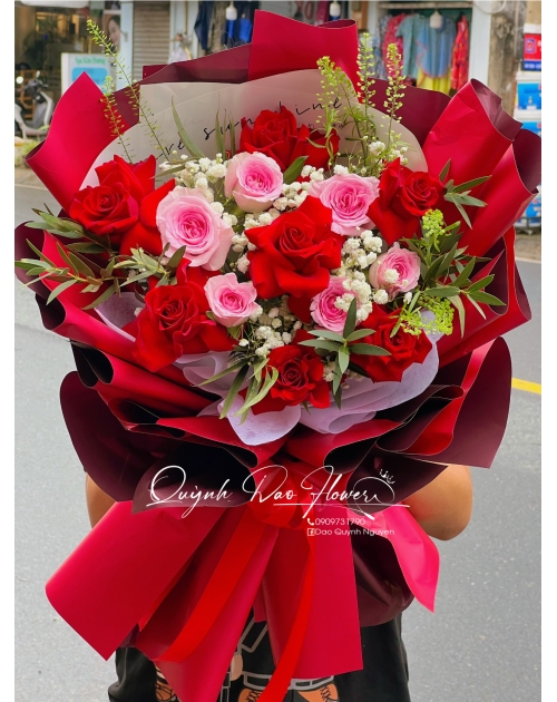 Bó hoa đỏ mix hồng 