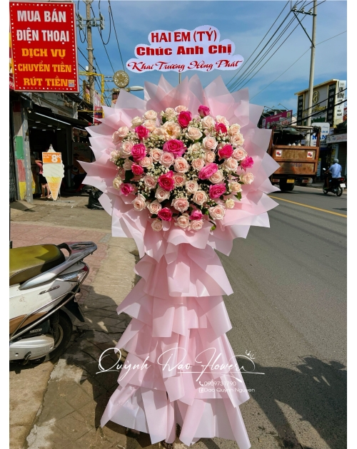 Kệ khai trương màu Hồng 