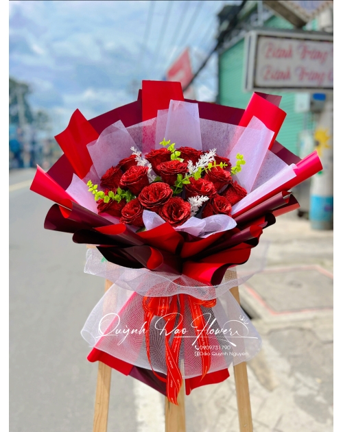 Bó hoa kim tuyến bó giấy đỏ