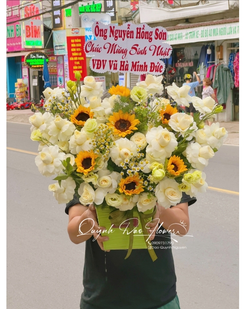 Giỏ hoa chúc mừng, lẵng hoa chúc mừng 