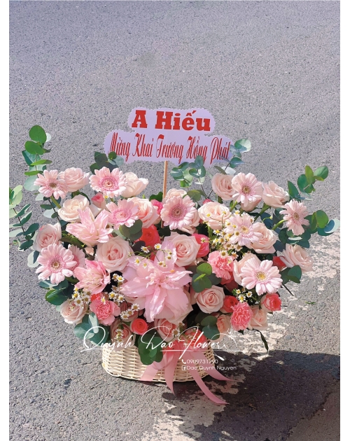 Giỏ hoa ly kép hồng