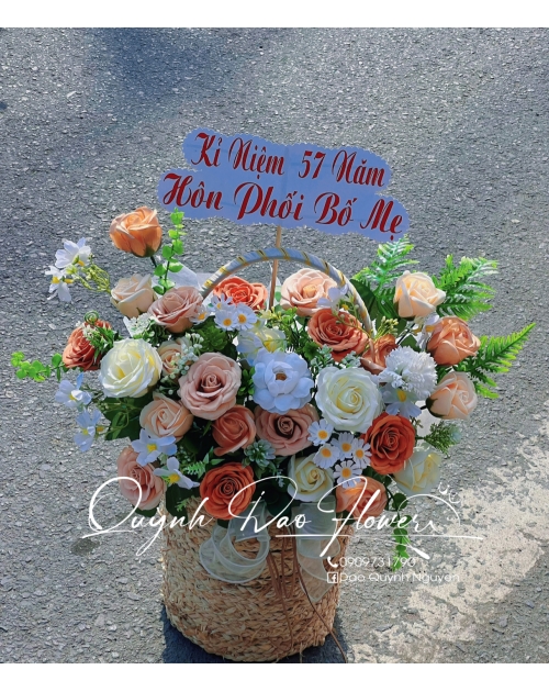 Giỏ hoa sáp nâu Tây thủ Đức 