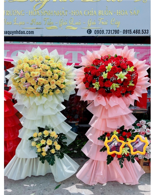 Kệ khai trương tone đỏ to đẹp 
